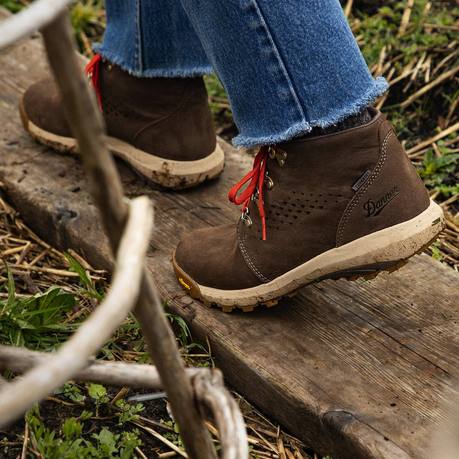 Danner Women's Inquire Chukka | S4 Supplies